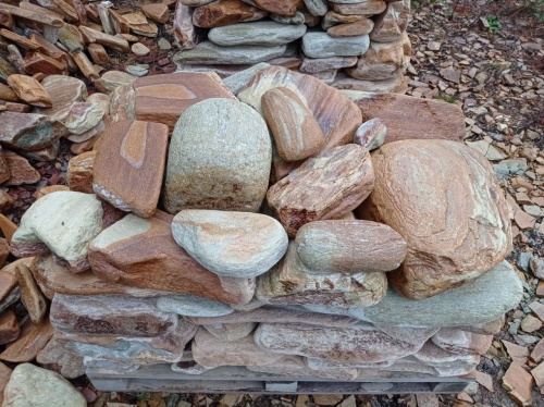 Златолит жёлтый, жёлто-зелёный глыбки и валуны для ланшафтного дизайна купить в Артёмовском