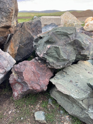 Камни для ландшафтного дизайна зелёные 10-60 килограмм купить в Артёмовском