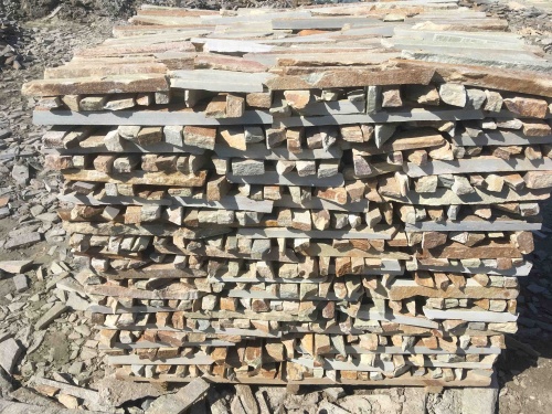 Горбушка златолит золотистый для облицовки купить в Артёмовском