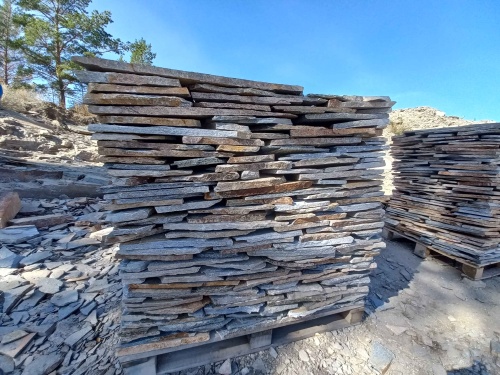 Плитняк златолит серебристый для фасада купить в Артёмовском