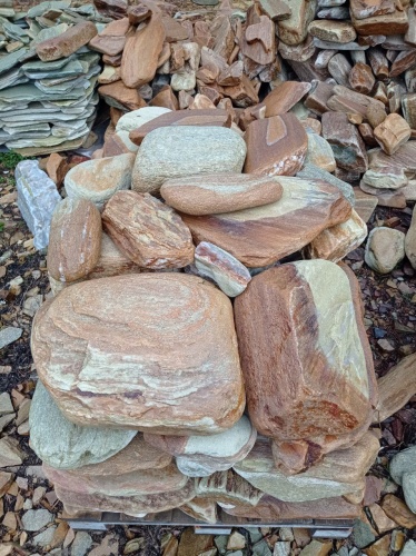 Златолит жёлтый, жёлто-зелёный глыбки и валуны для ланшафтного дизайна купить в Артёмовском