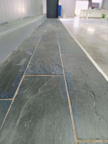 Плитка чёрная из натурального камня фасадная 30 см * 5 см, толщина 7 мм -30 мм купить в Артёмовском